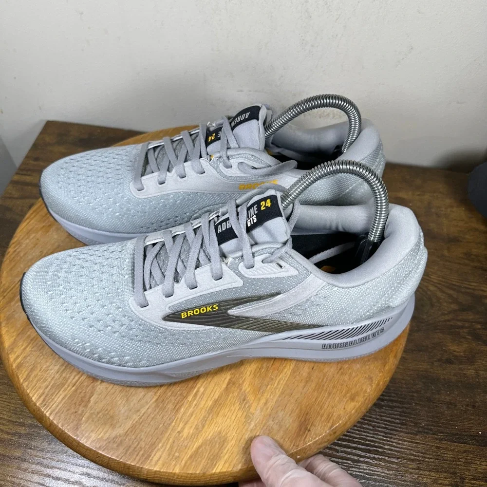 Brooks Adrenaline GTS 24 Mens 9.5 D Grey Yellow Running Shoes 1104371D084